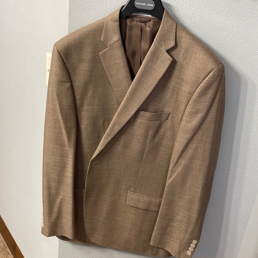 Like new Ralph Lauren tan blazer.